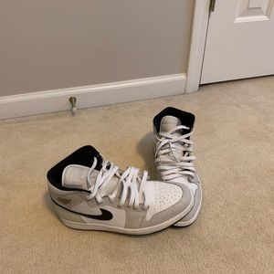 Jordan 1 Retro White Elephant